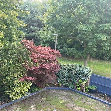 Well Presented 2 Bedroom House Village Holiday Let Strensall Экстерьер фото